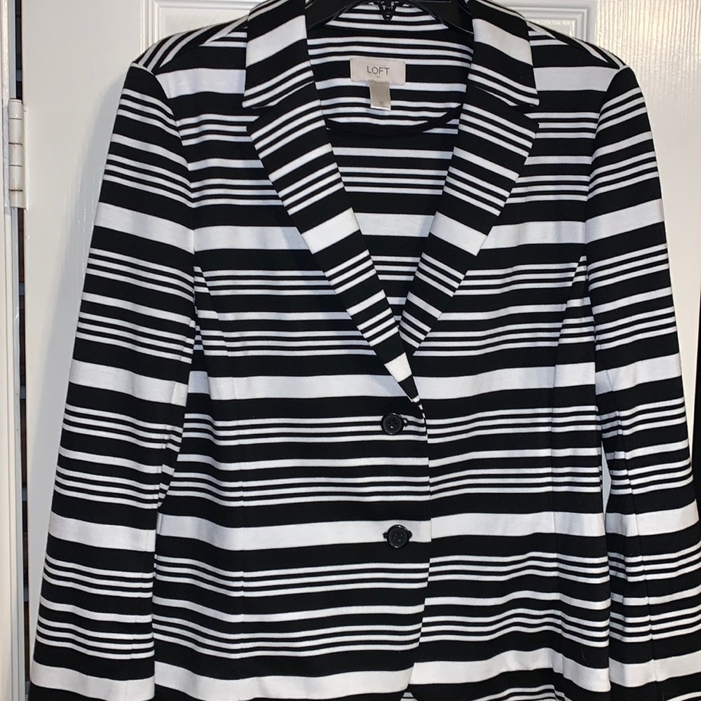 Black and white knit blazer